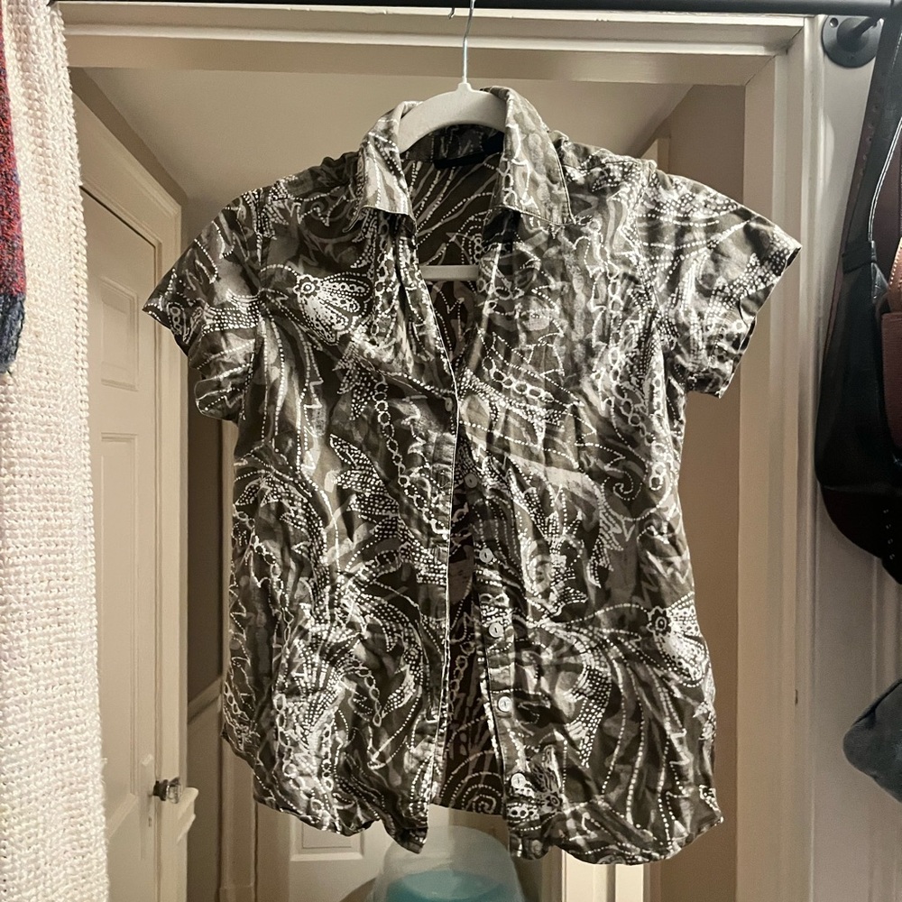 Fun patterned button up